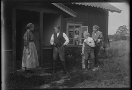 Hemsöborna : Filmskådespel i fem akter efter August Strindbergs skärgårdsberättelse - image 41