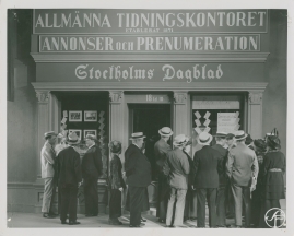 Med folket för fosterlandet : En film om Konung Gustaf och hans folk 1907-1938 av Erik Lindorm - image 19