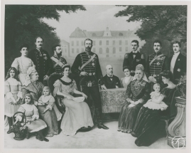 Med folket för fosterlandet : En film om Konung Gustaf och hans folk 1907-1938 av Erik Lindorm - image 29