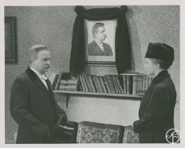 Med folket för fosterlandet : En film om Konung Gustaf och hans folk 1907-1938 av Erik Lindorm - image 51