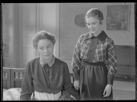 Med folket för fosterlandet : En film om Konung Gustaf och hans folk 1907-1938 av Erik Lindorm - image 101