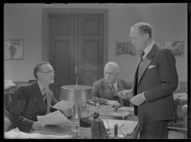 Med folket för fosterlandet : En film om Konung Gustaf och hans folk 1907-1938 av Erik Lindorm - image 109