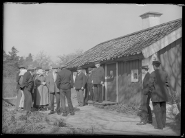 Med folket för fosterlandet : En film om Konung Gustaf och hans folk 1907-1938 av Erik Lindorm - image 167