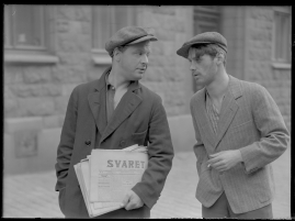 Med folket för fosterlandet : En film om Konung Gustaf och hans folk 1907-1938 av Erik Lindorm - image 181