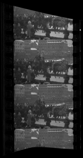 Med folket för fosterlandet : En film om Konung Gustaf och hans folk 1907-1938 av Erik Lindorm - image 250