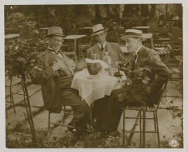 Doktor Glas - image 121